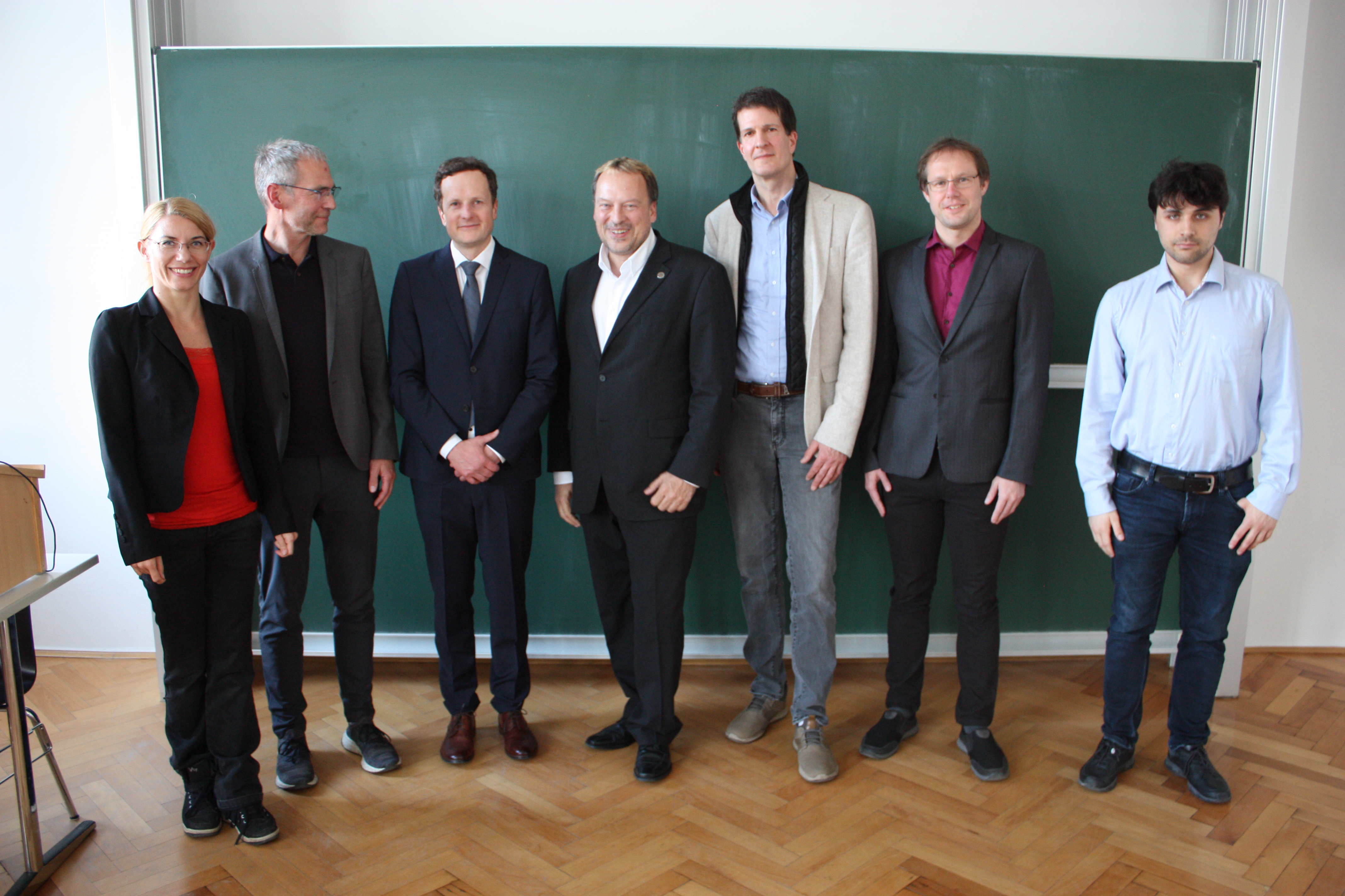 Congratulations to our VSR member Maik Benndorf for his successful PhD defense